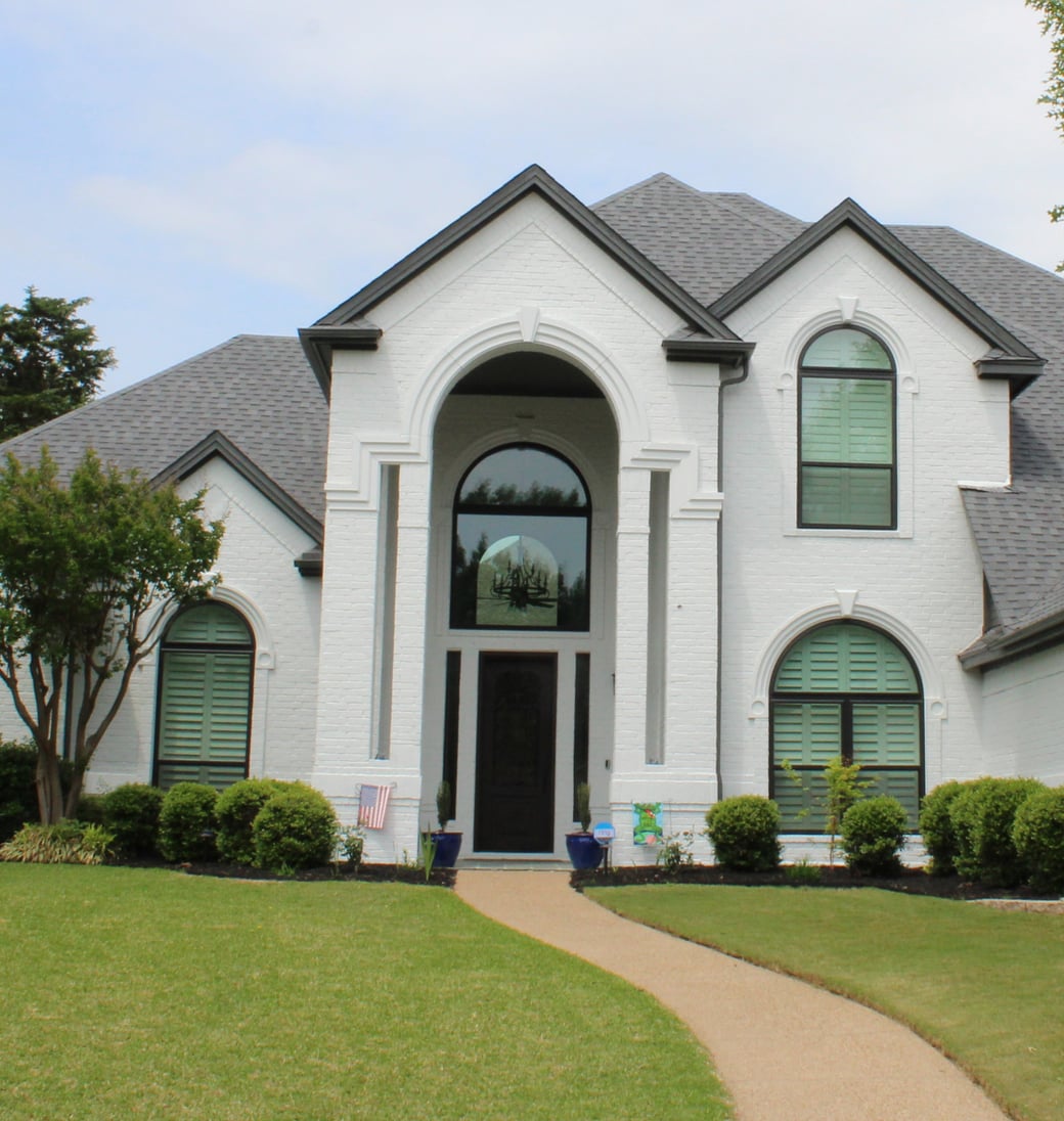 Energy-efficient replacement windows for a Fort Worth home