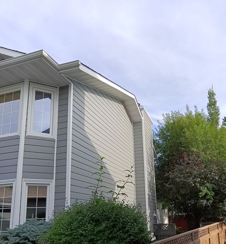 Completed siding project