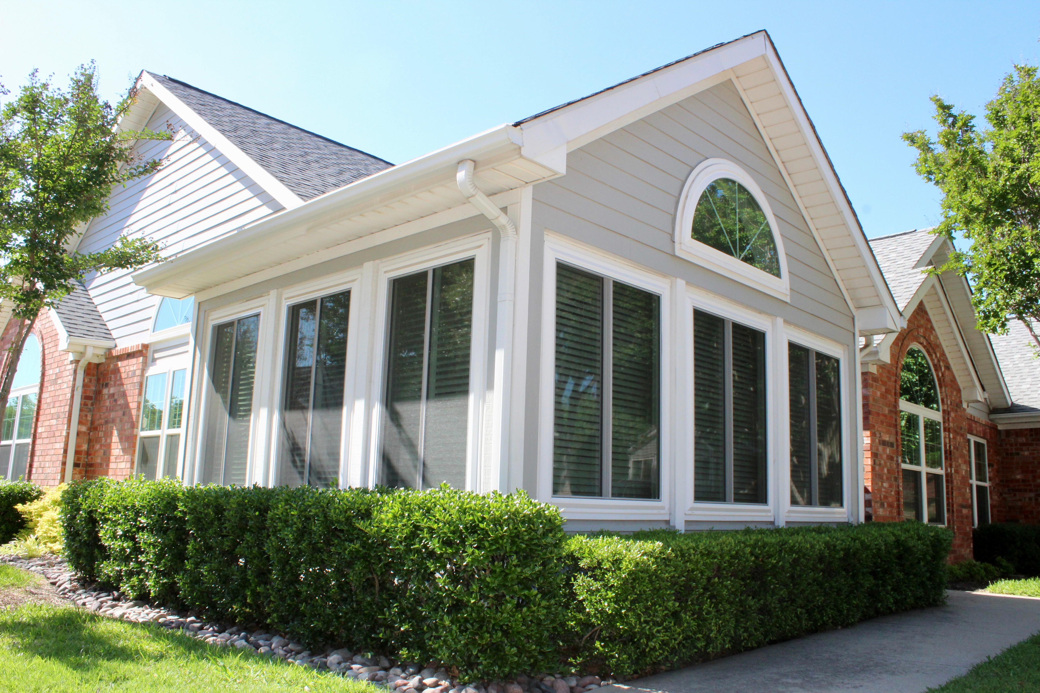 Siding replacement on a Texas home